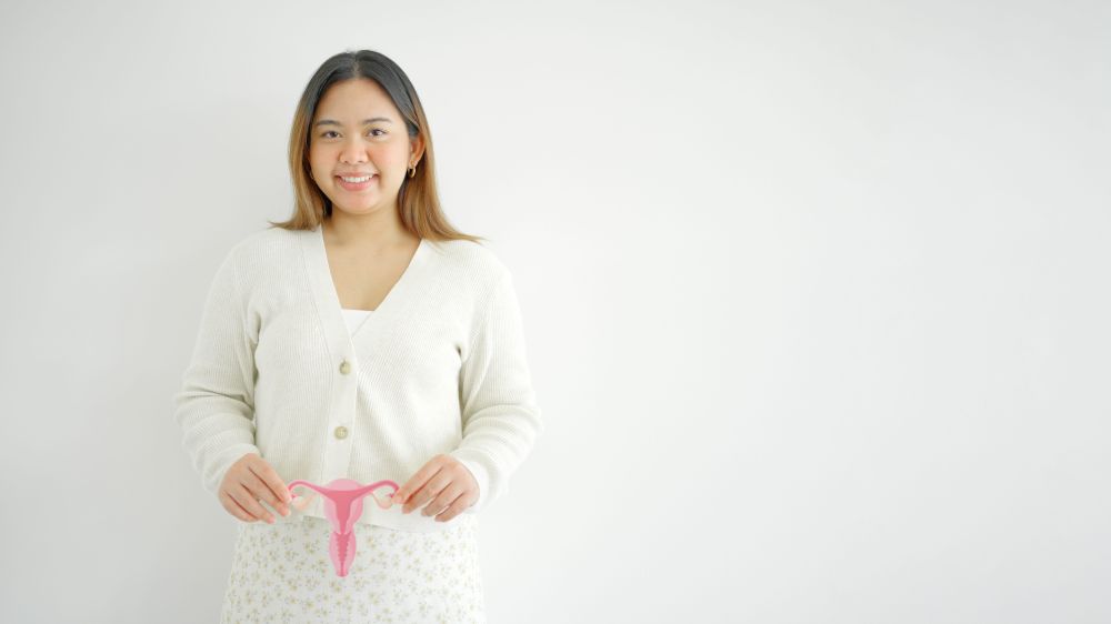 ผู้หญิงกำลังตัดสินใจเก็บไข่หรือฝากไข่เพื่อตอบโจทย์เป้าหมายการวางแผนมีบุตรของตน