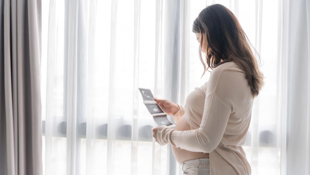 หญิงสาวที่ทำ ICSI จนสามารถตั้งครรภ์ได้สำเร็จ